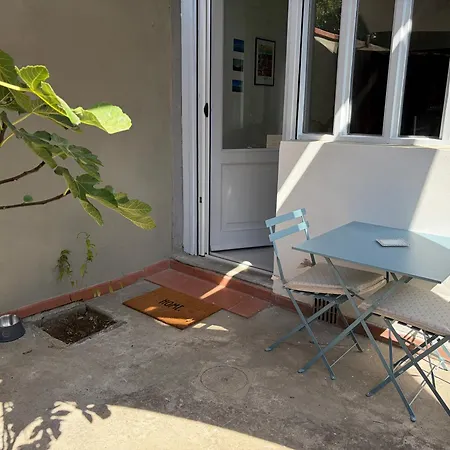 Casa Leo - Accogliente Con Giardino A Apartamento